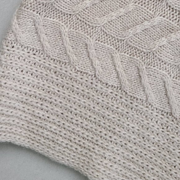 Knit Pullover Sweater - Picture 5 of 10